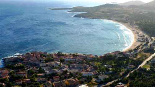 La plage d’Algajola près de L'Ile Rousse en Balagne Haute Corse