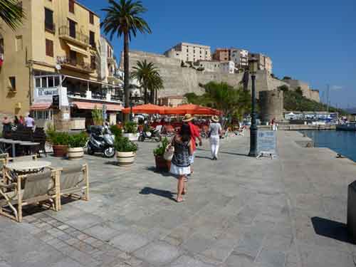 photo des quais de Calvi