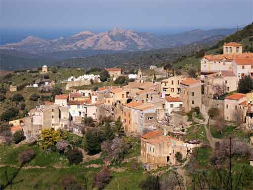 Le village de Novella en Balagne Haute Corse