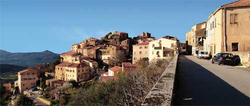 Le village de Belgodere