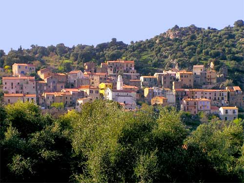 Le village de Moncale en Corse