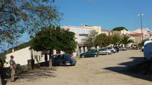 La place du village 